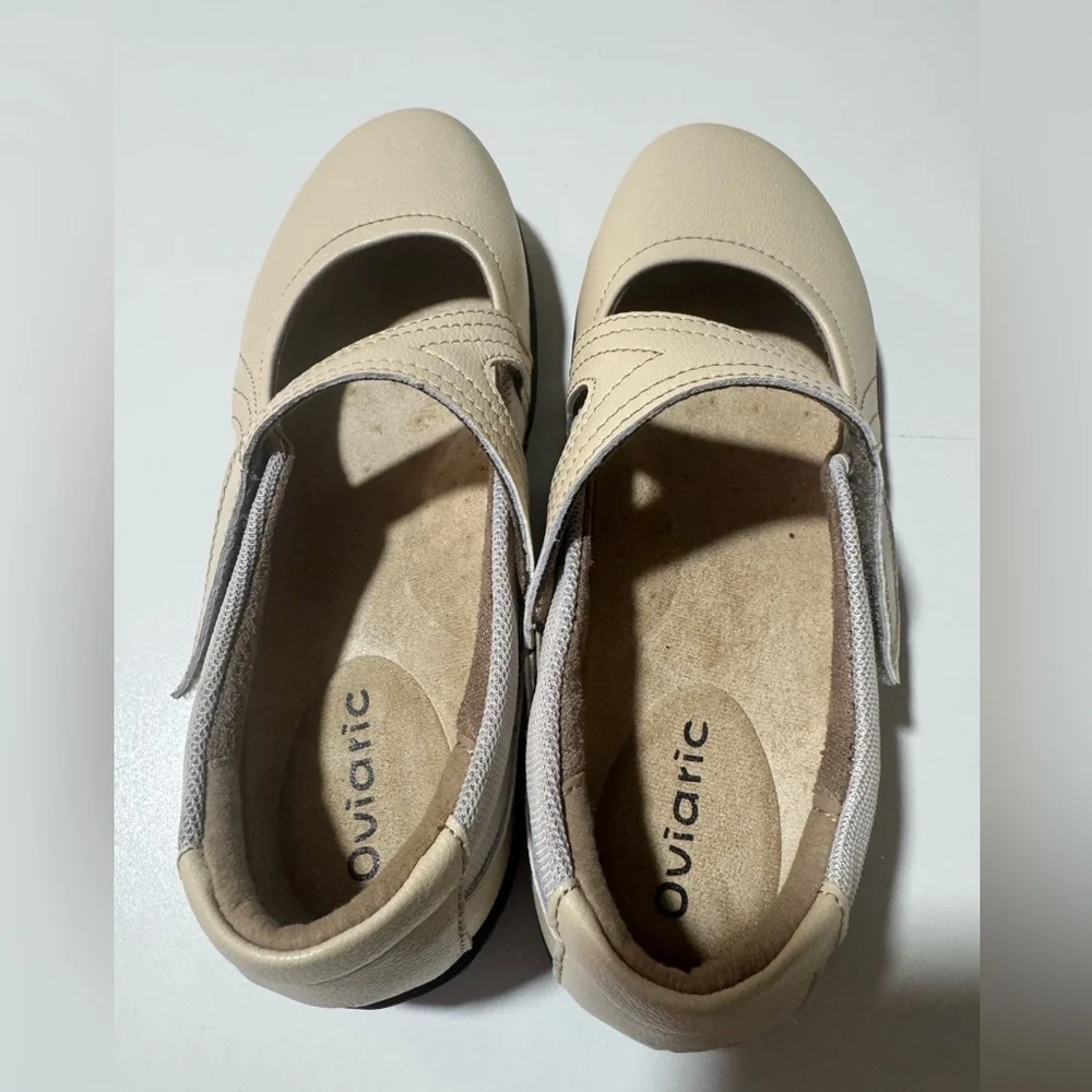 Beige woman Oviaric shoes